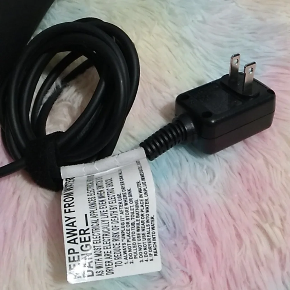 (#13 SHELF) Lange Hair Dryer Brush Like New Works Perfect See Video